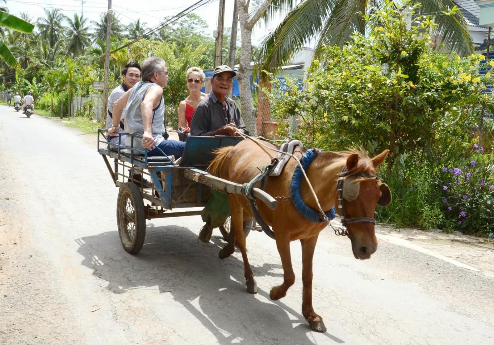 Huong Tram Homestay Ho Da ภายนอก รูปภาพ